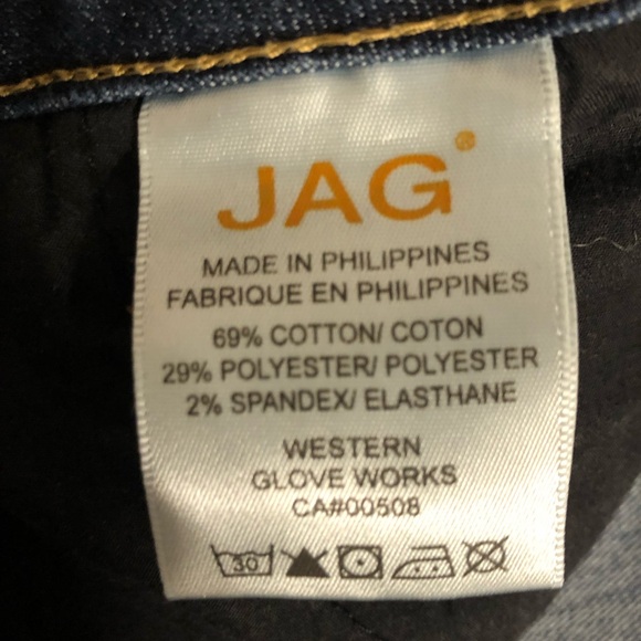 JAG Jeans Dark Wash Bermuda Jean Shorts - Picture 4 of 4